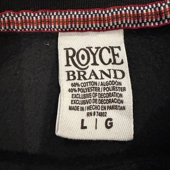 Women’s Black Sweatshirt with 'Merry & Bright' Text, size Large, Royce Brand - Picture 3 of 4